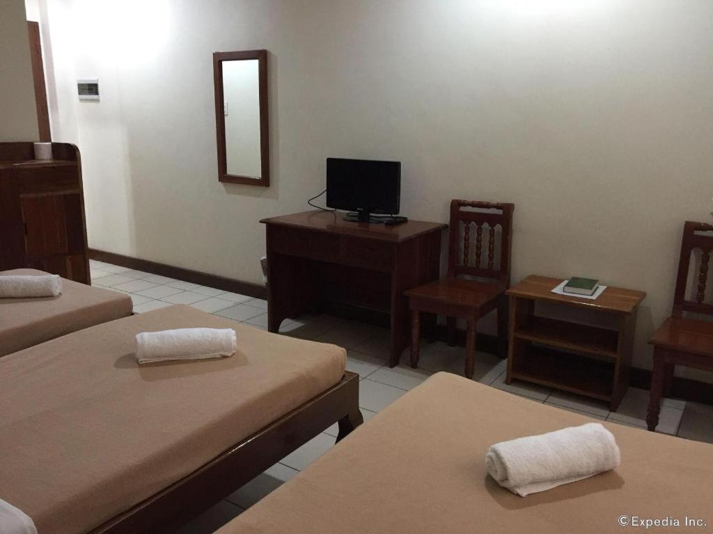 El Haciendero Private Hotel Iloilo City Ngoại thất bức ảnh
