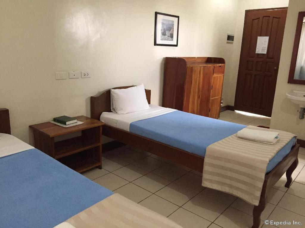 El Haciendero Private Hotel Iloilo City Ngoại thất bức ảnh