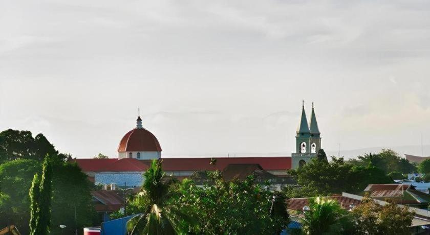 El Haciendero Private Hotel Iloilo City Ngoại thất bức ảnh